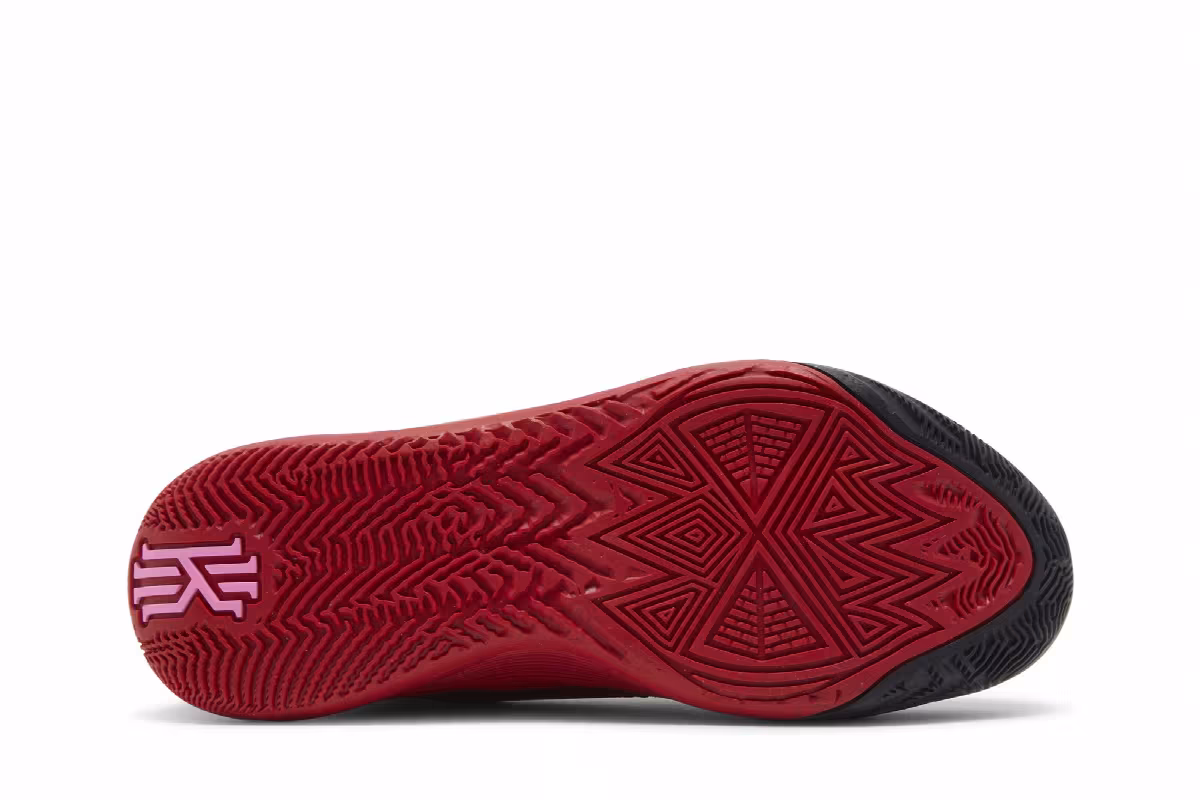 Nike Kyrie Flytrap 6 University Red, view 5