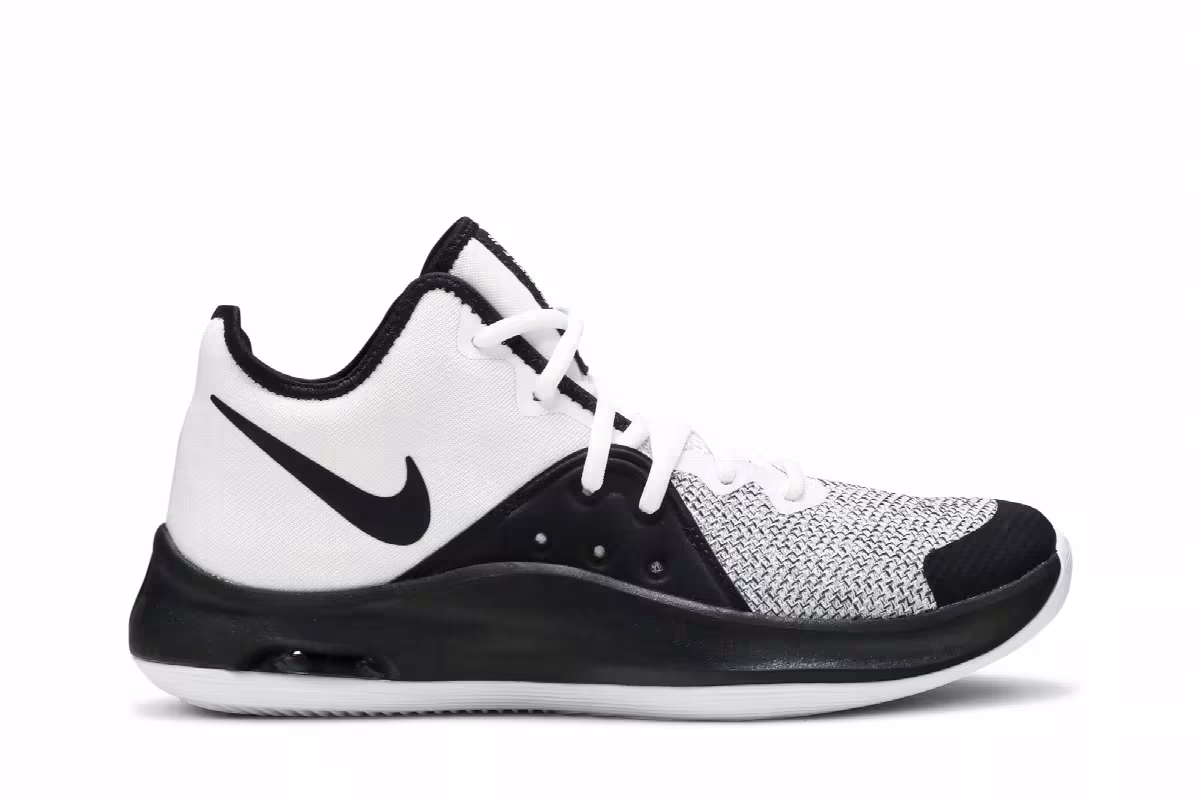 Nike Air Versitile 3 White Black, view 2