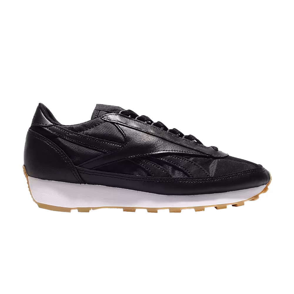 Reebok Aztec Garment and Gum Black
