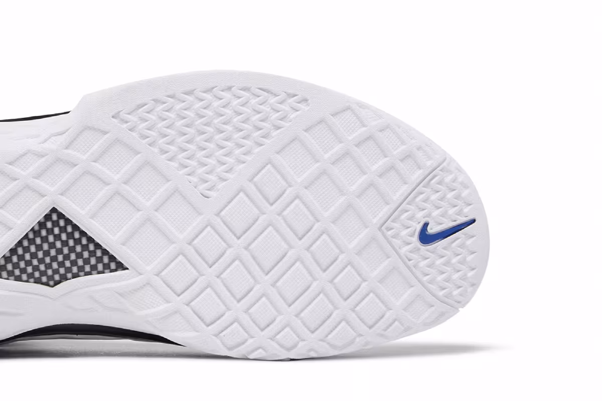 Nike Zoom Kobe 3 Duke, view 6