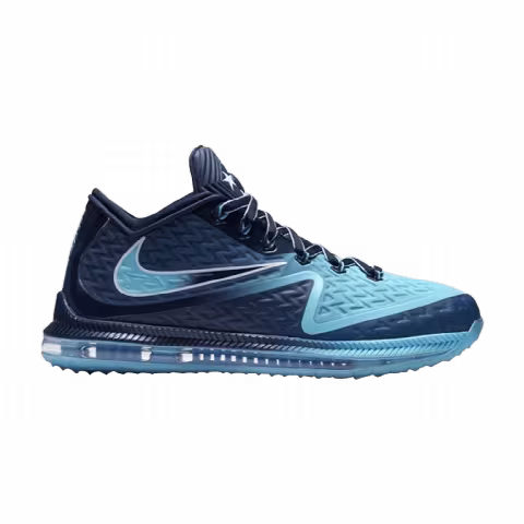Nike Field Trainer 2