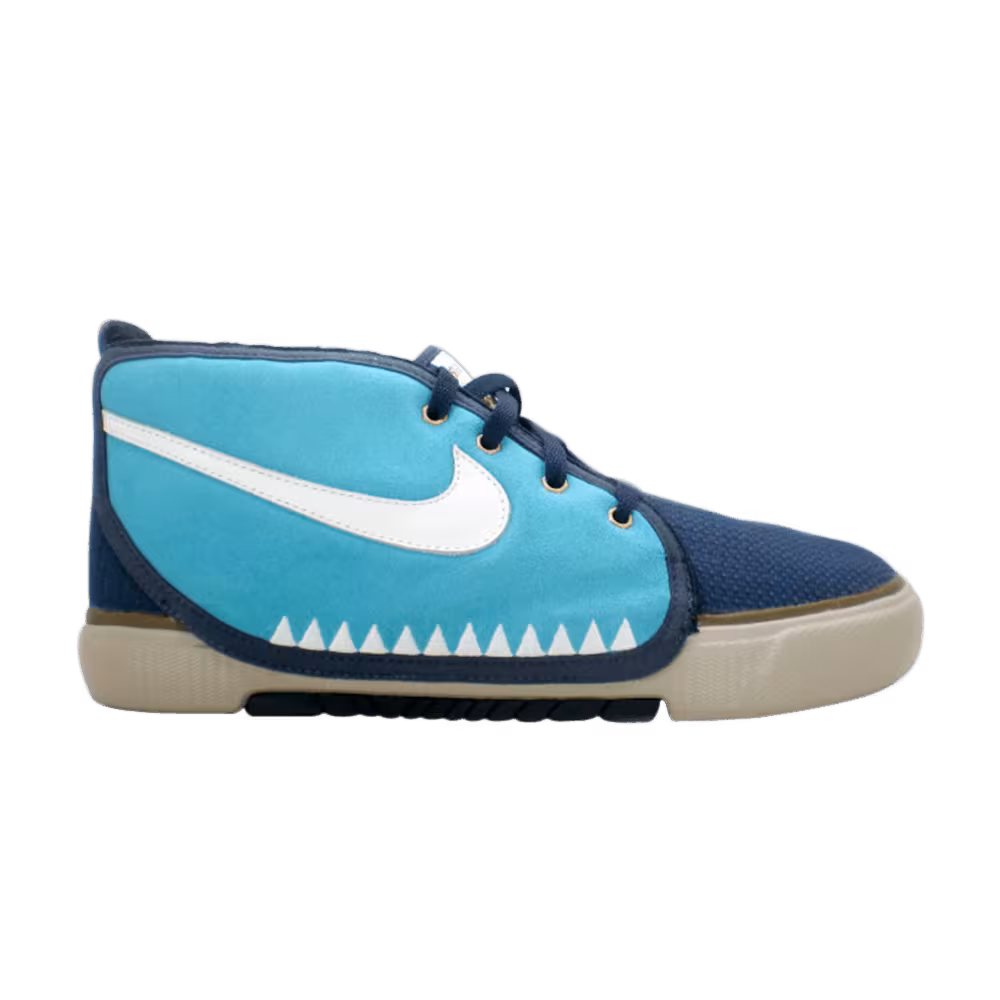 Nike Air Sabaku Mid