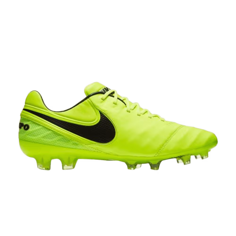 Nike Tiempo Legend 6 FG Cleat
