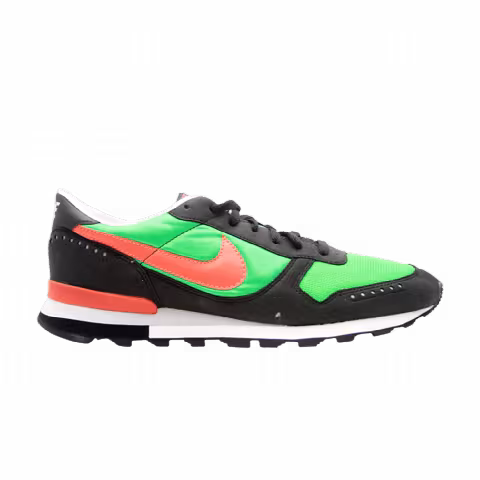 Nike Vector