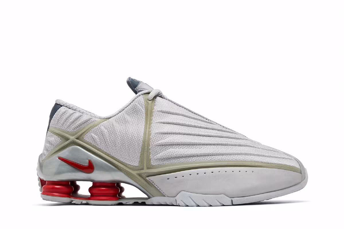 Nike Shox Supreme Metallic Silver Red, view 2