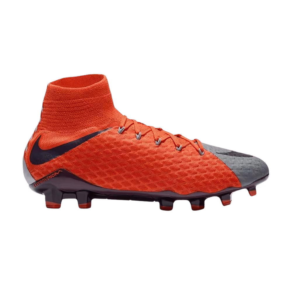 Nike Women's Hypervenom Phatal 3 DF FG Soccer Cleat