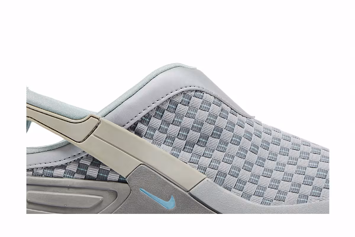 Nike Women's Air Visi Mazy Woven Silver, view 3