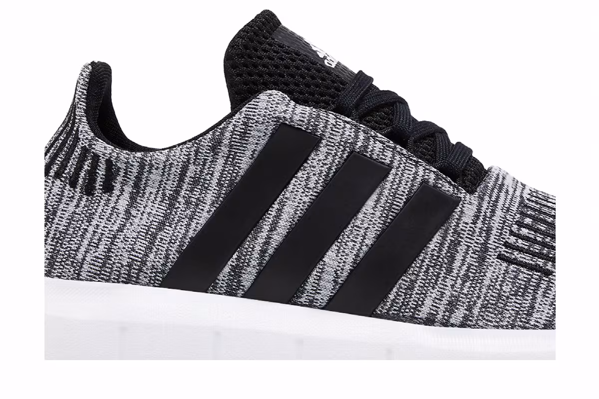 adidas Swift Run 1.0 Big Kid Black White, view 3