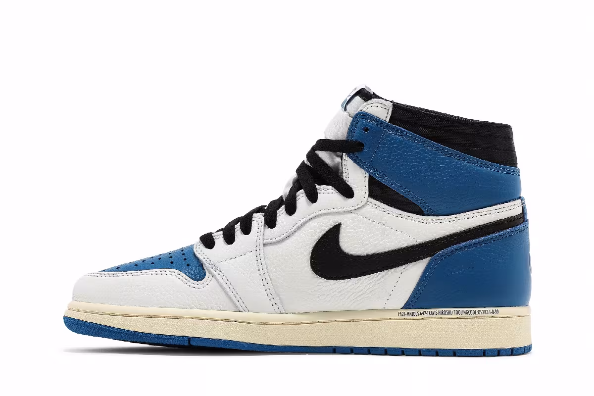 Fragment Design x Travis Scott x Air Jordan 1 High Sample Military Blue, view 4