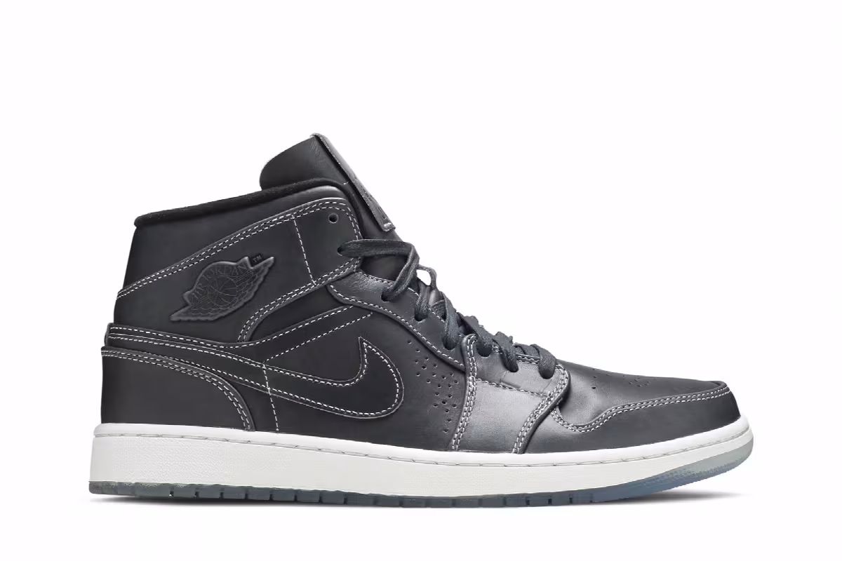 Air Jordan 1 Mid Nouveau Wolf Grey, view 2