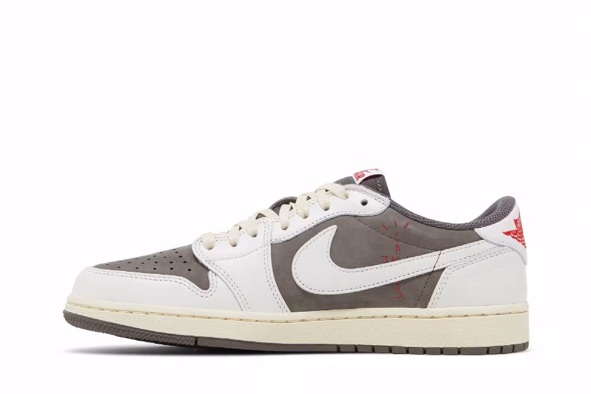 Travis Scott x Air Jordan 1 Low OG Reverse Mocha, view 4