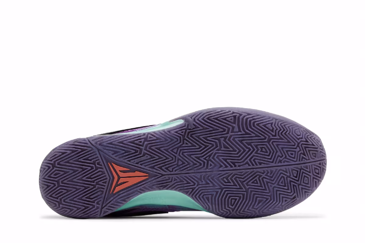 Nike Ja 1 EP Christmas, view 5