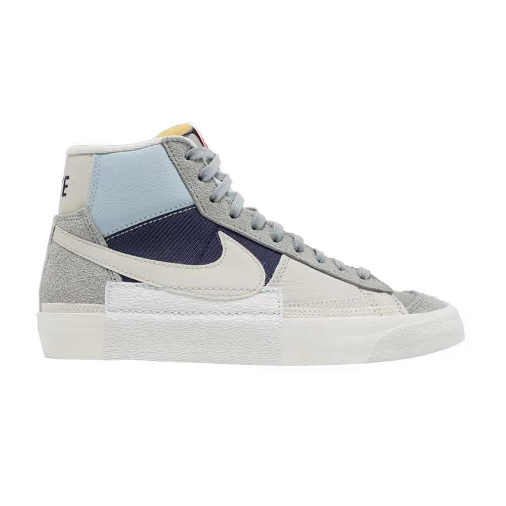 Nike Blazer Mid Remastered - Mica Green