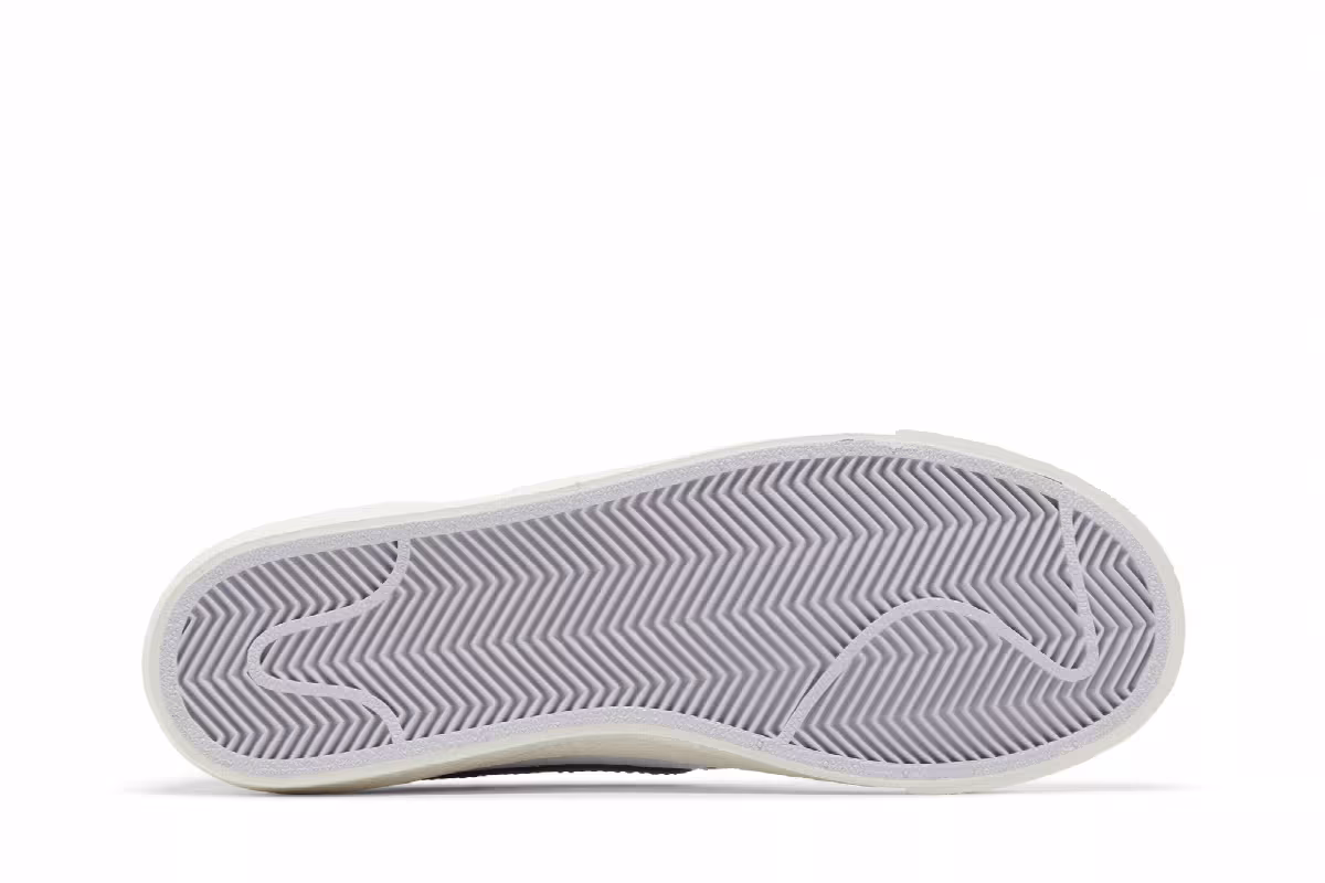 Nike Women's Blazer Mid White Diffused Blue, view 5