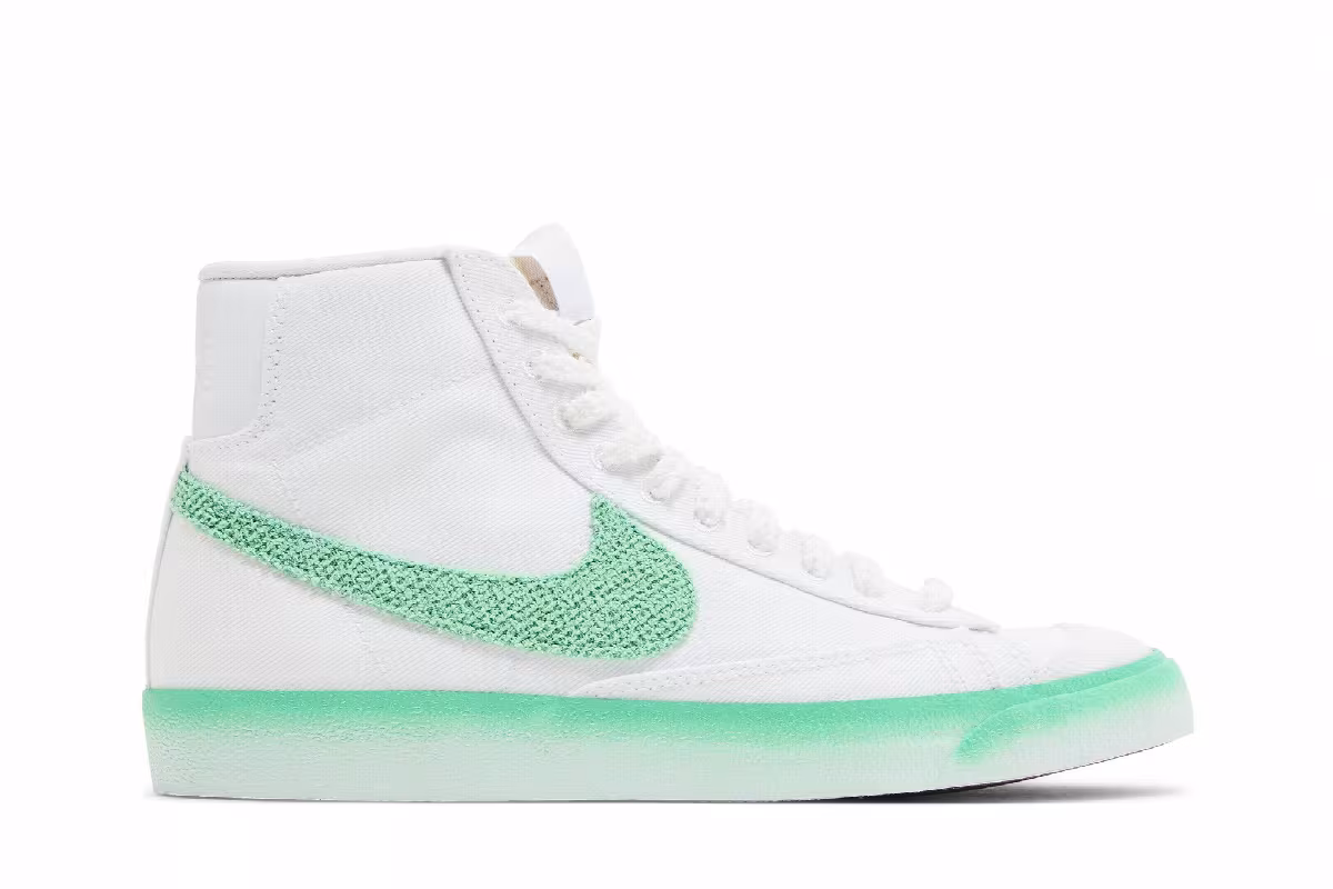 Nike Women's Blazer Mid Chenille Swoosh - Green Fade, view 2
