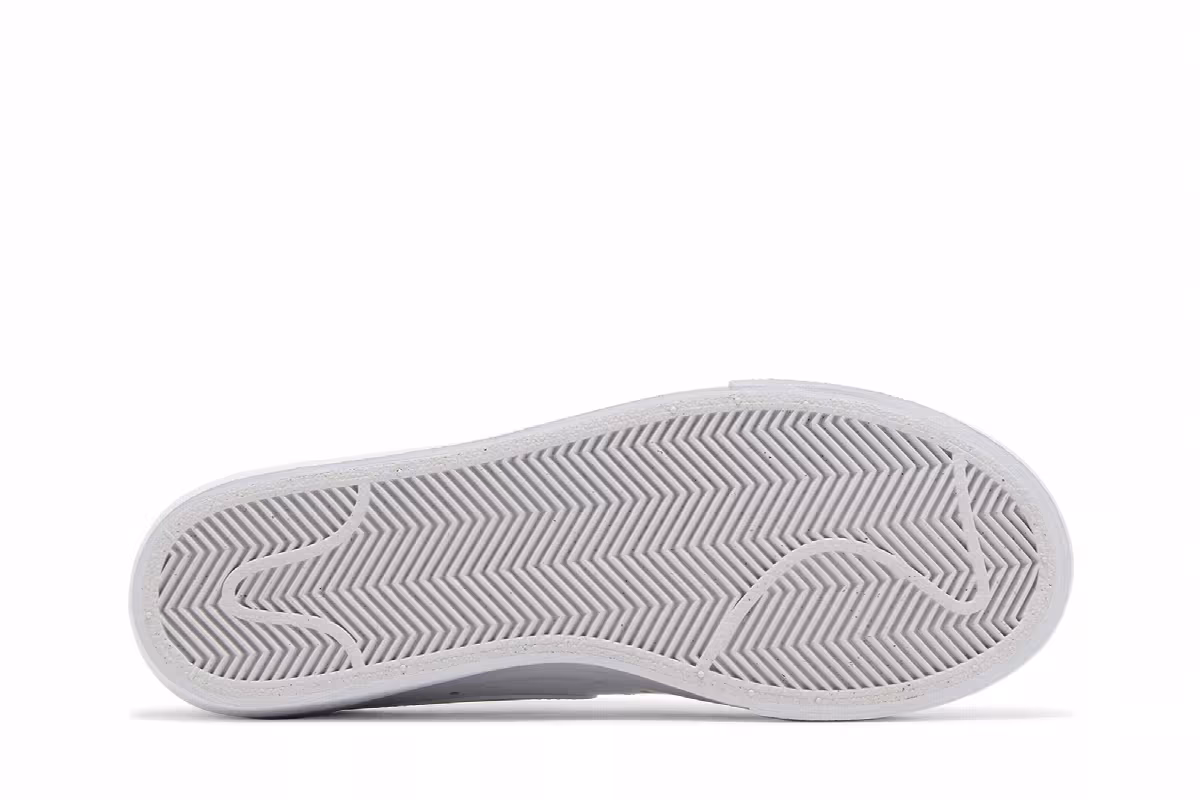Nike Women's Blazer Low Platform White Blue Tint, view 5