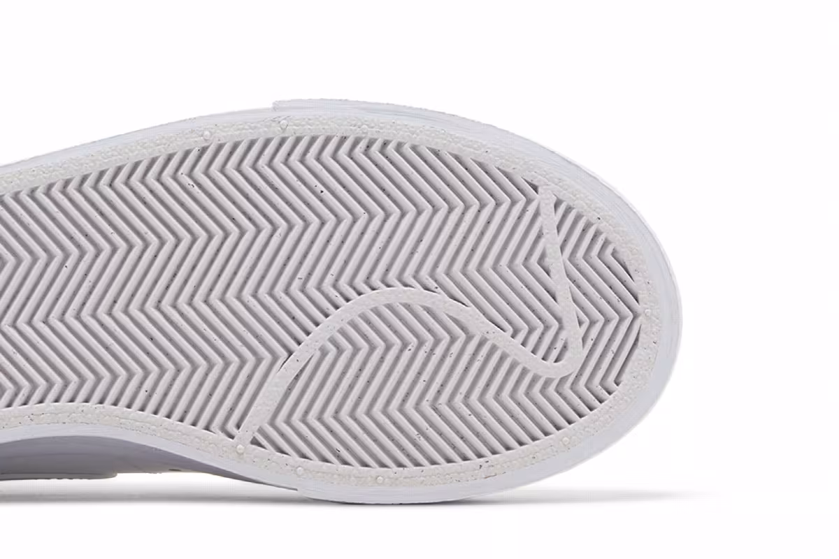 Nike Women's Blazer Low Platform White Blue Tint, view 6
