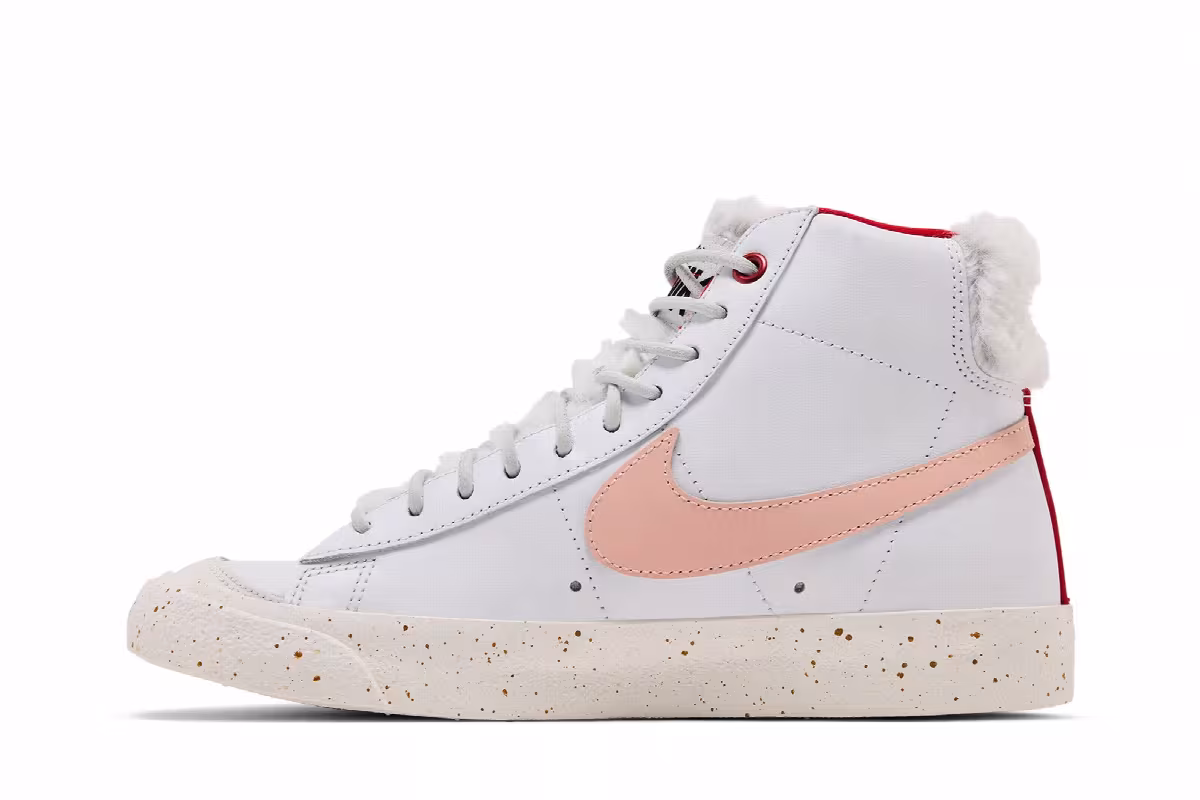 Nike Women's Blazer Mid Premium Leap High, view 4