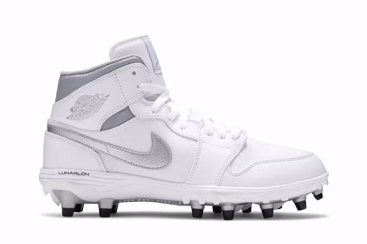 Air Jordan 1 Mid TD Cleat White Metallic Silver, view 2