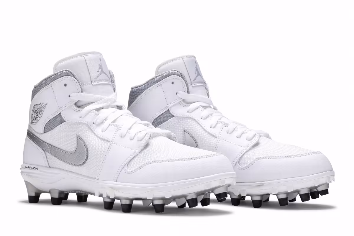 Air Jordan 1 Mid TD Cleat White Metallic Silver, view 9