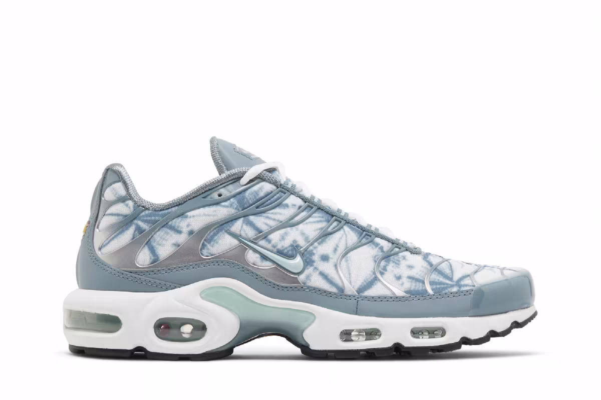 Nike Air Max Plus Palm Pack - Waterway, view 2
