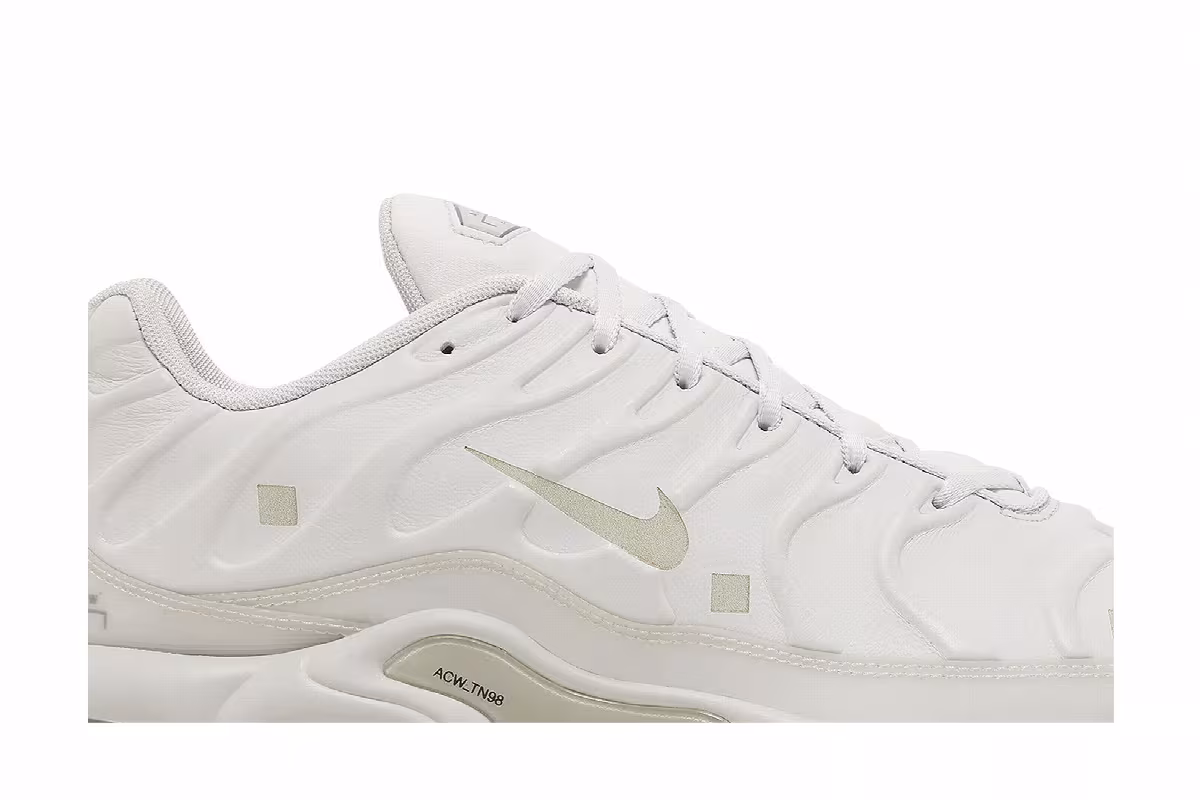 A-Cold-Wall* x Nike Air Max Plus Platinum Tint, view 3