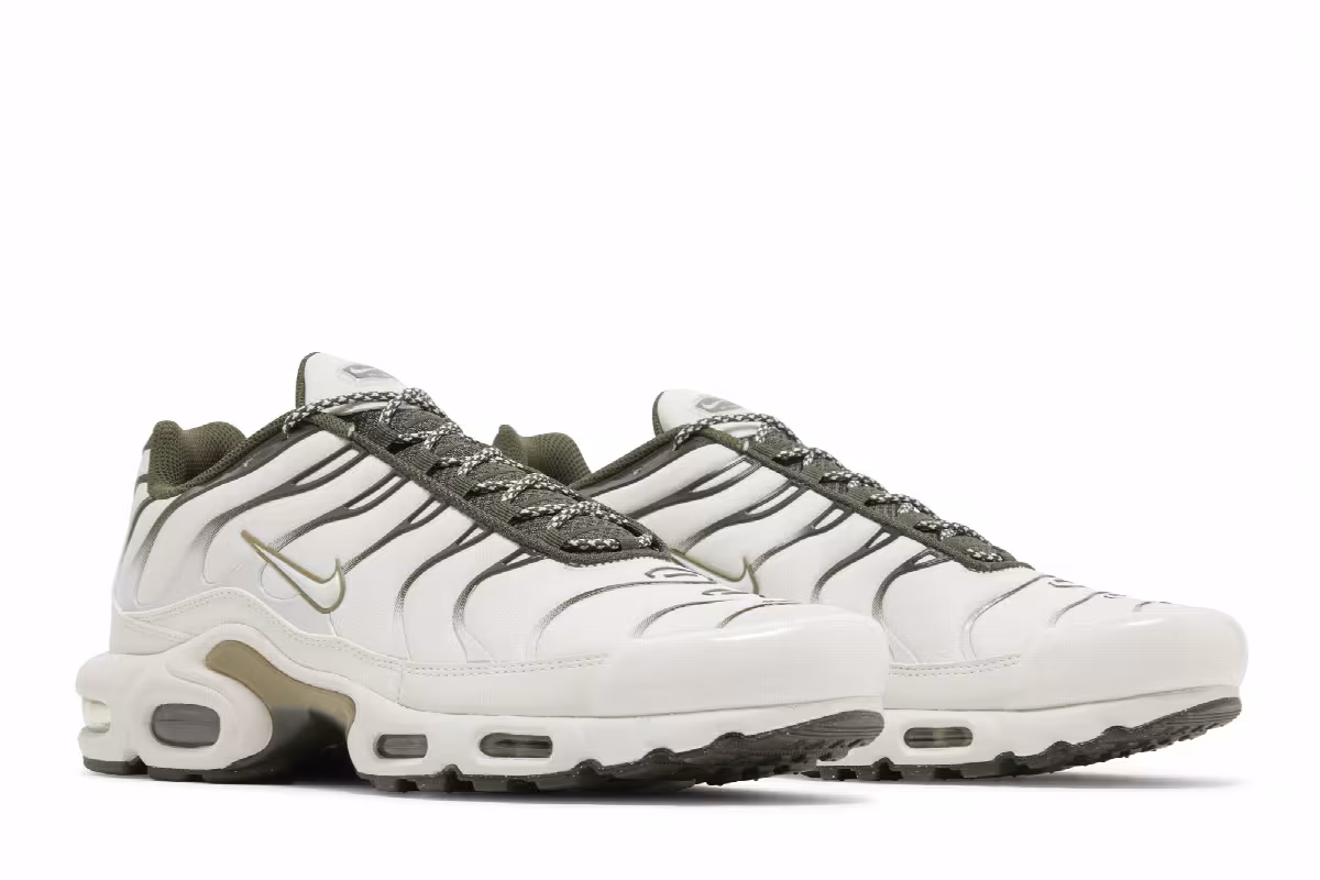 Nike Air Max Plus Phantom Neutral Olive, view 9