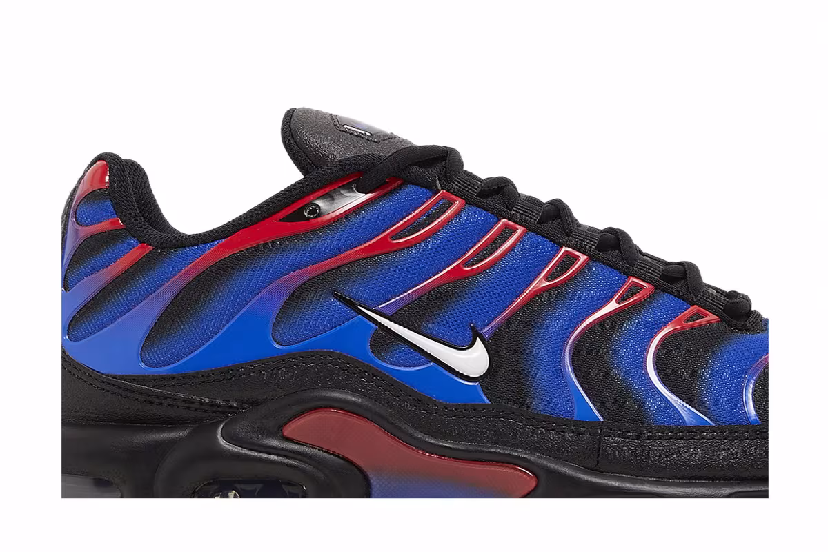 Nike Air Max Plus Spider-Man, view 3