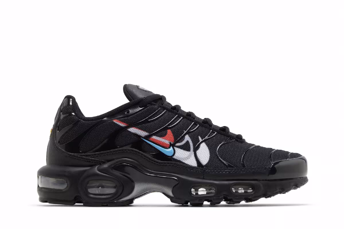 Nike Air Max Plus Multi Swoosh - Black Bright Crimson, view 2