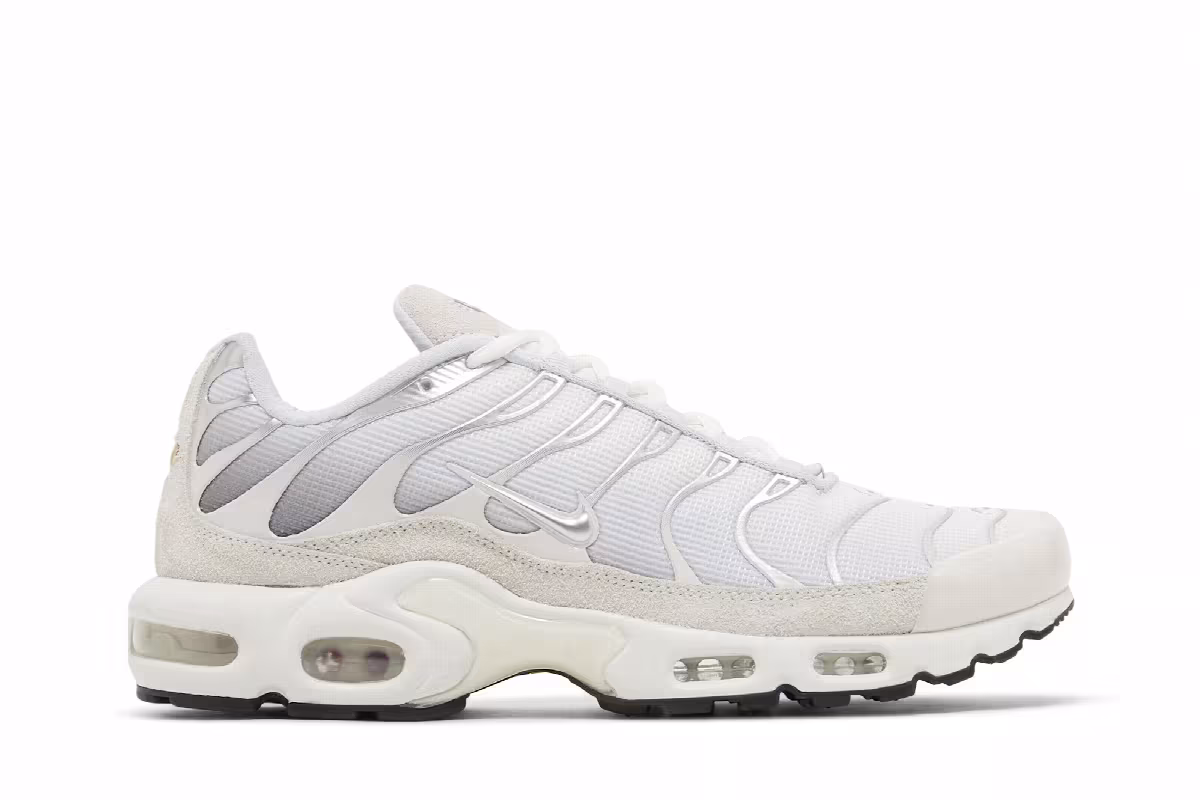 Nike Air Max Plus Pure Platinum, view 2