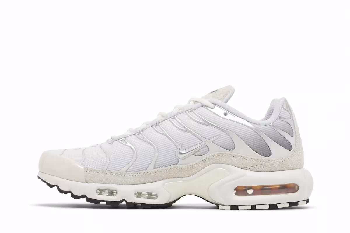 Nike Air Max Plus Pure Platinum, view 4