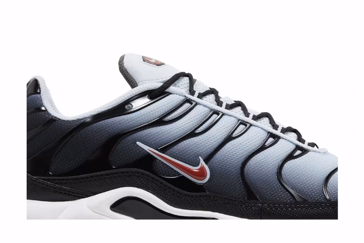 Nike Air Max Plus Black Blue Tint, view 3
