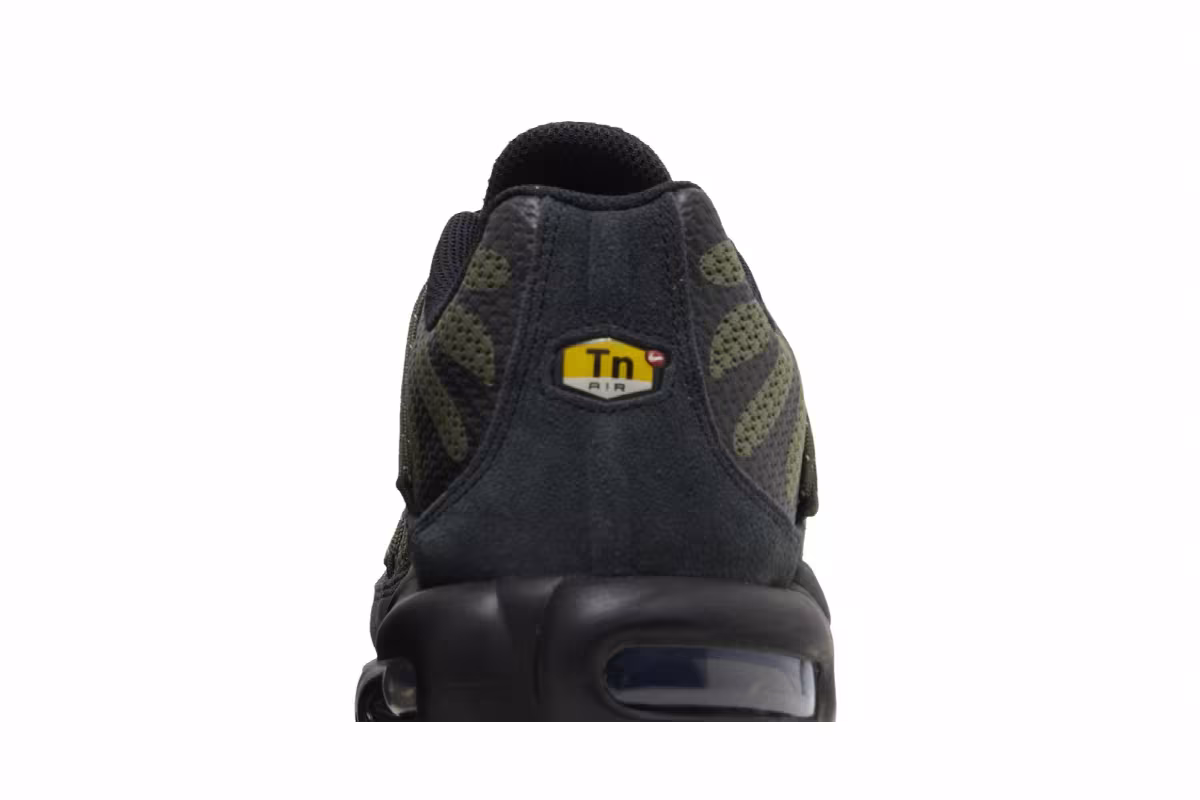 Nike Air Max Plus Utility Medium Olive, view 8