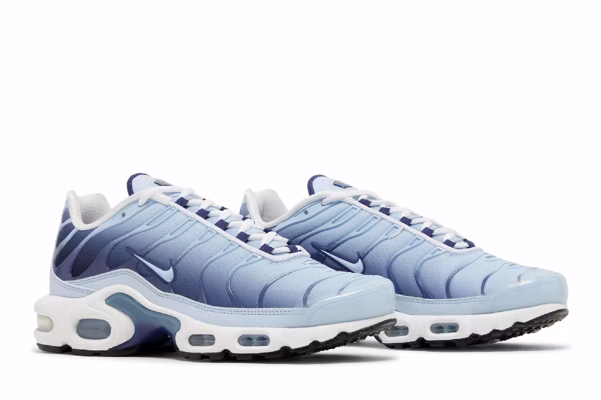 Nike Women's Air Max Plus Celestine Blue, view 9