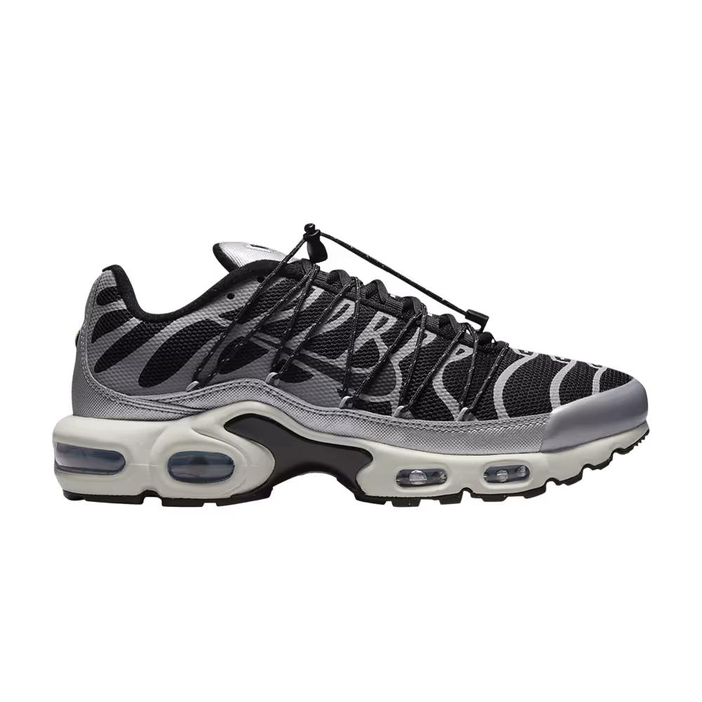 Nike Women's Air Max Plus Lace Toggle Black Metallic Silver