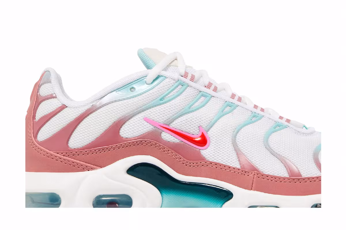 Nike Air Max Plus GS Red Stardust Jade Ice, view 3