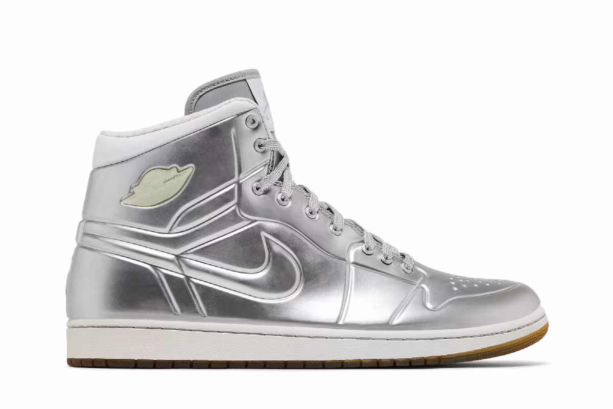 Air Jordan 1 Anodized Silver, view 2