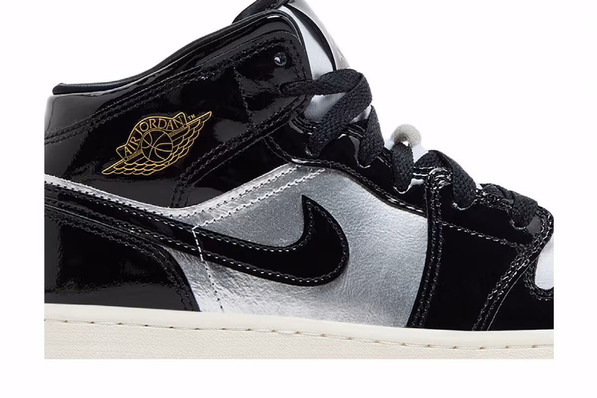 Air Jordan 1 Mid SE GS Black Metallic Silver, view 3
