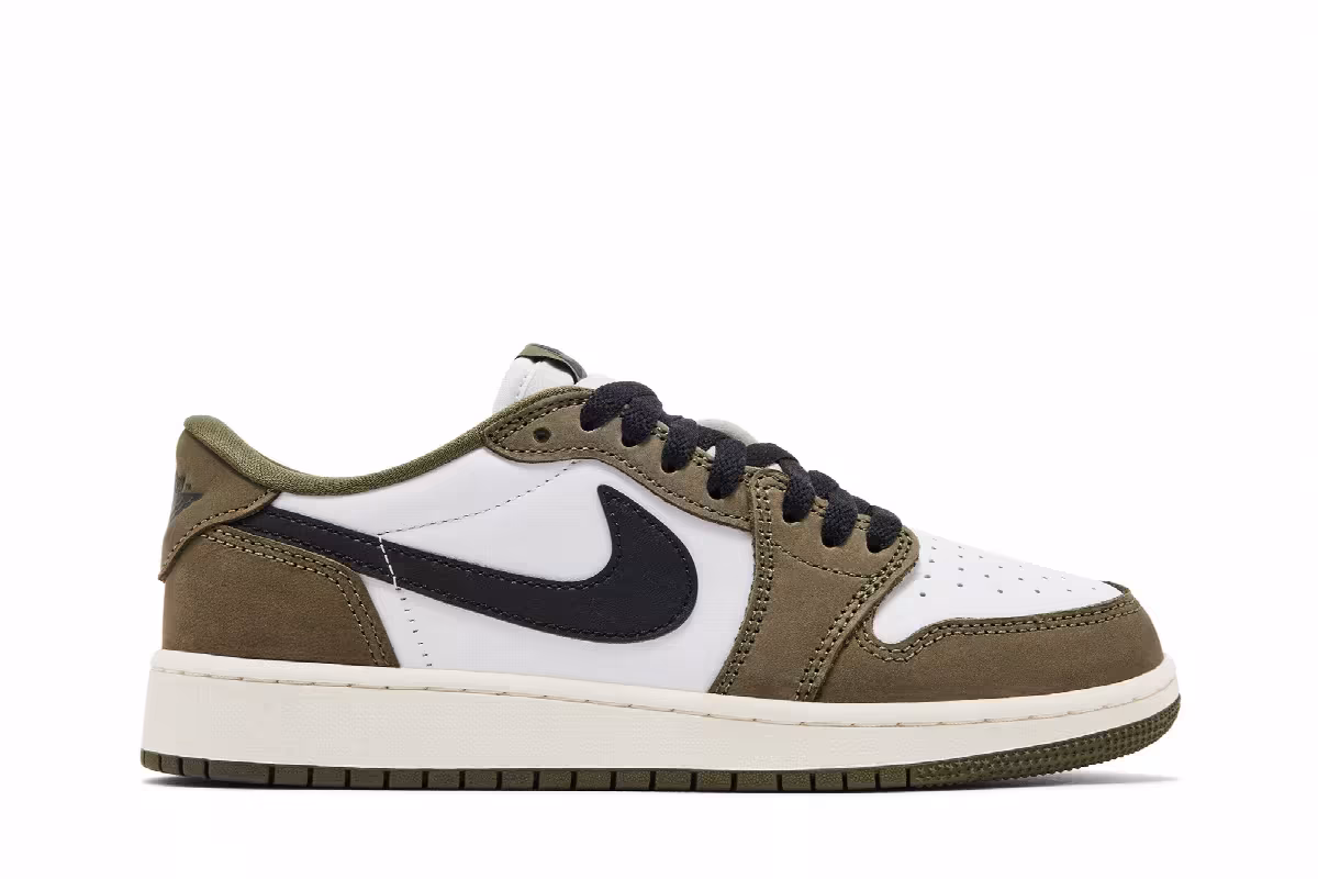 Air Jordan 1 Low GS Medium Olive, view 2