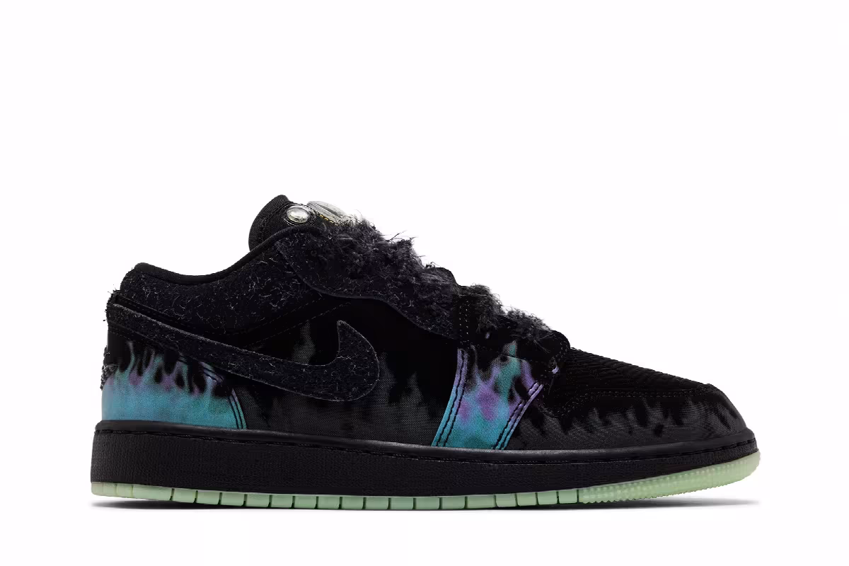 Air Jordan 1 Low GS Fortune Fly, view 2