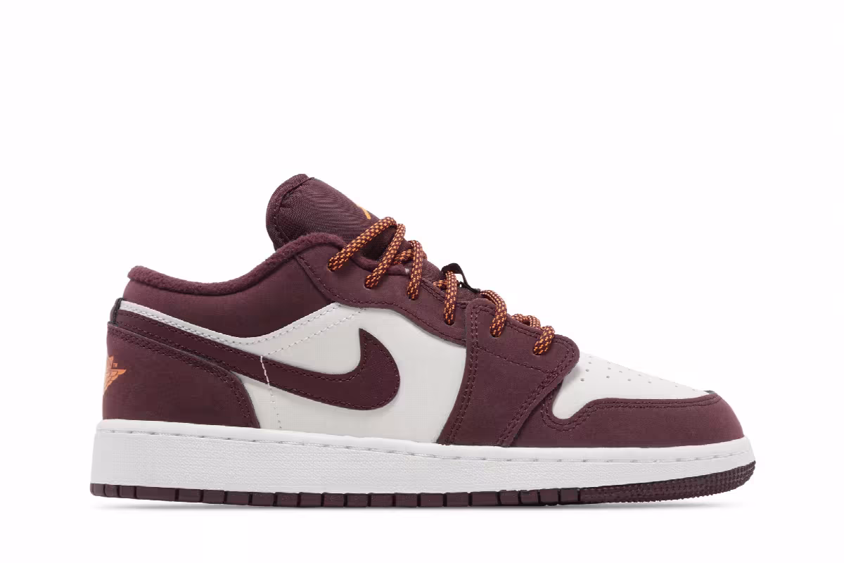 Air Jordan 1 Low GS Night Maroon, view 2