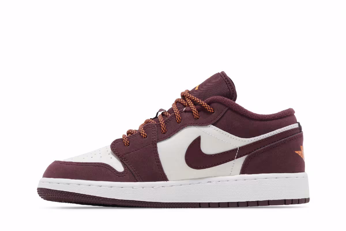 Air Jordan 1 Low GS Night Maroon, view 4