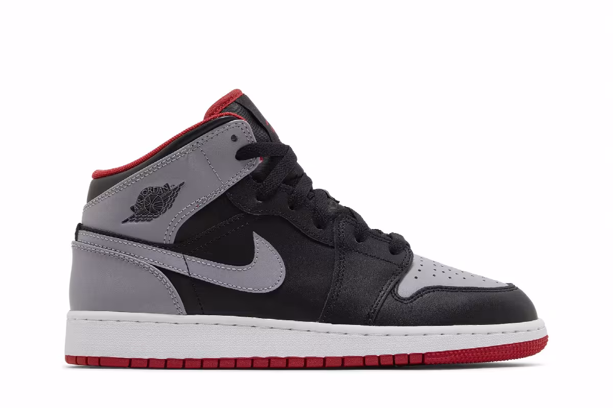 Air Jordan 1 Mid GS Bred Shadow, view 2