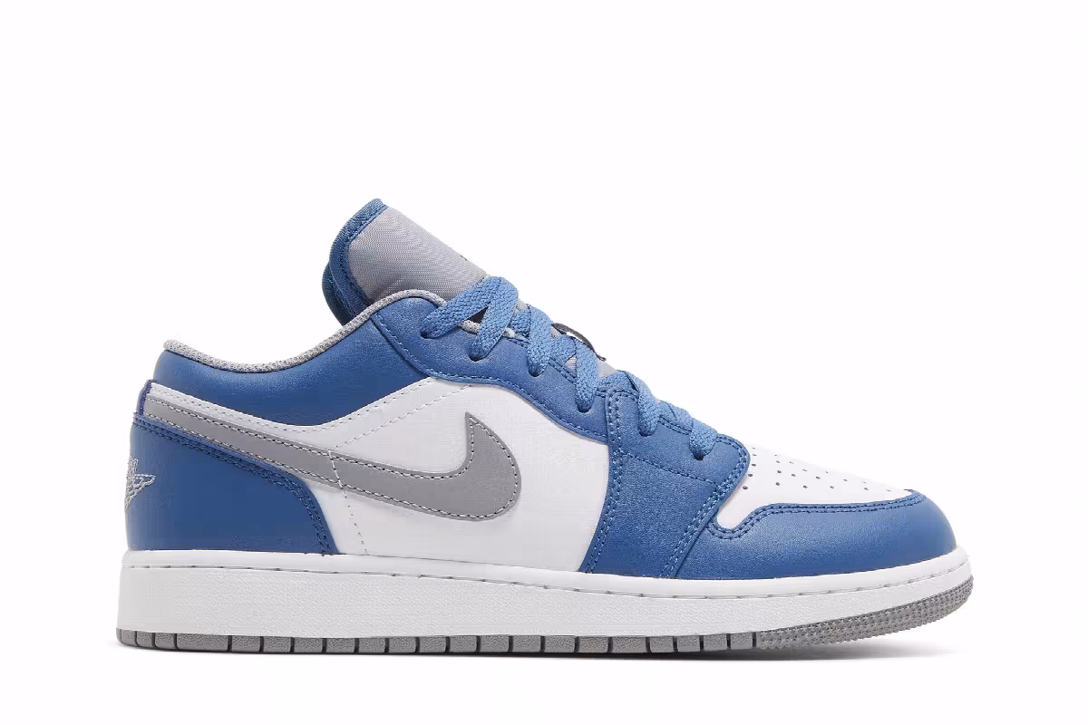 Air Jordan 1 Low GS True Blue Cement, view 2