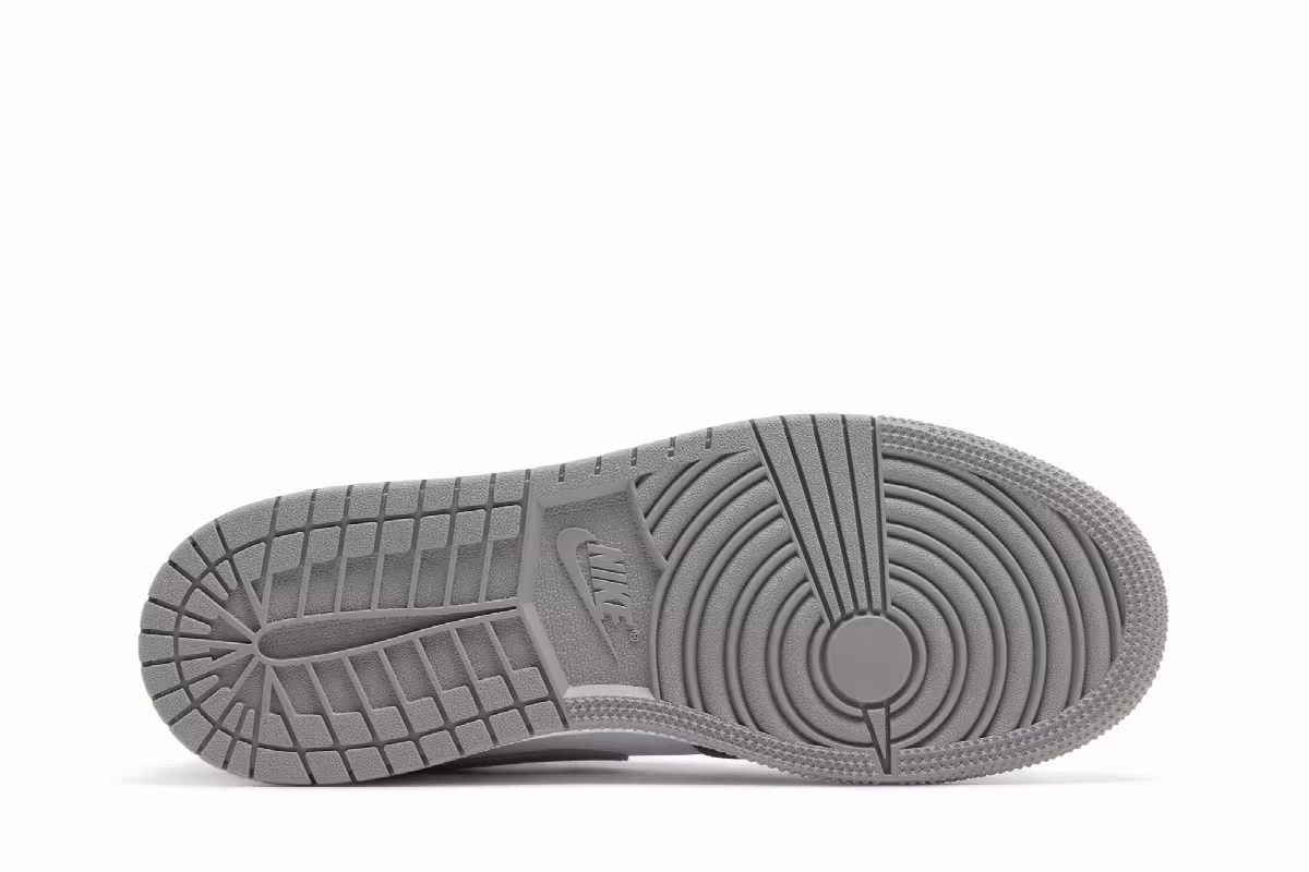 Air Jordan 1 Low GS True Blue Cement, view 5