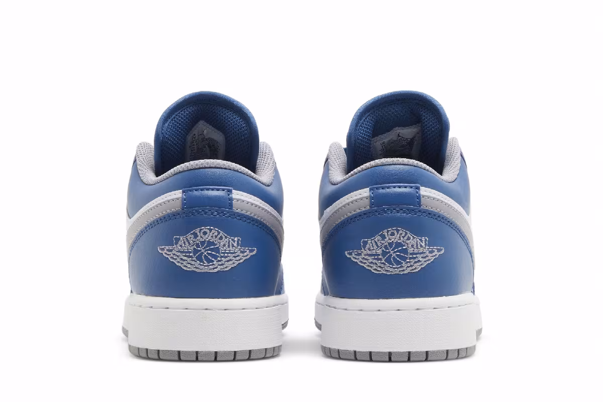 Air Jordan 1 Low GS True Blue Cement, view 7
