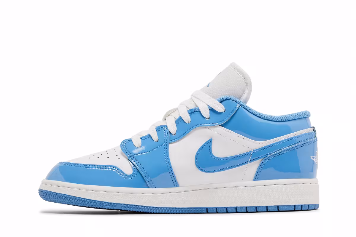 Air Jordan 1 Low GS UNC Patent, view 4