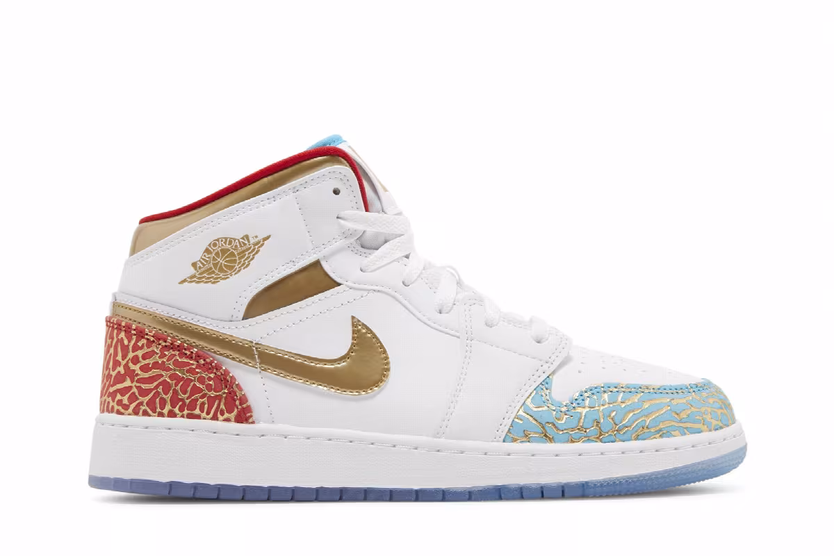 Air Jordan 1 Mid GS NC to Chi, view 2