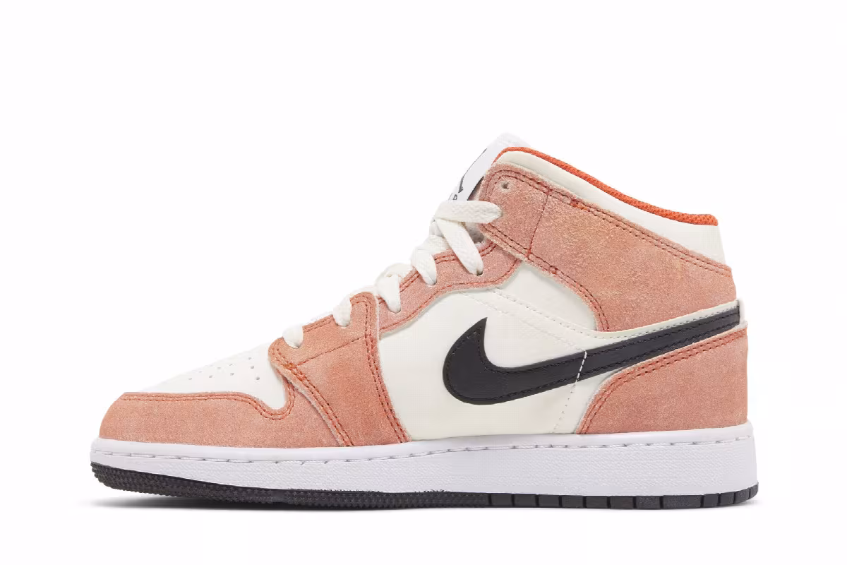 Air Jordan 1 Mid SE GS Orange Suede, view 4