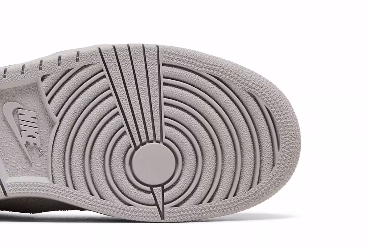 Air Jordan 1 High BG Grey Suede, view 6